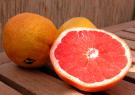 Grapefruit-Saft kann Wirkung von Medikamenten verzehnfachen