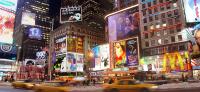 Der Times Square in New York - dieser Platz ist ein Ort des Konsums. Bei Kaufsucht ist die Konsumabhängigkeit nicht mehr kontrollierbar